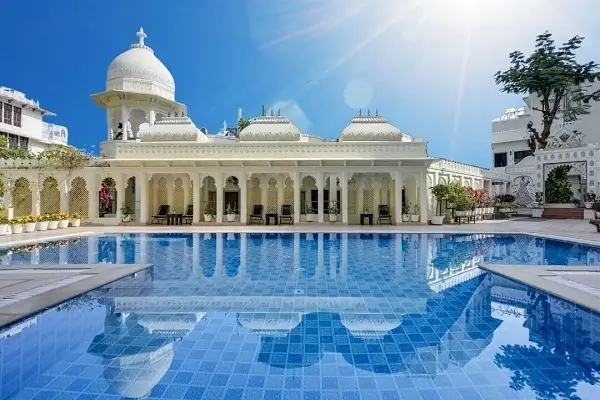 Hotel Swaroop Vilas